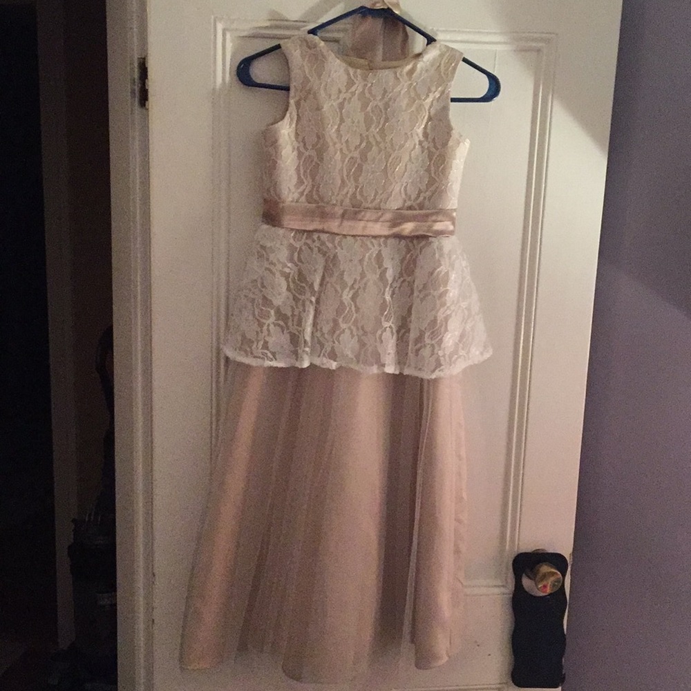 Custom made girls size 7/8 dress